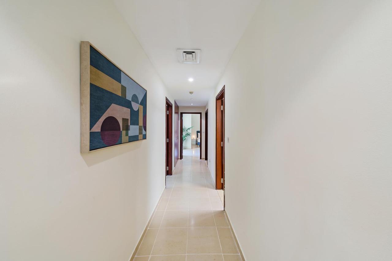 Large Jbr 2br W/ Balcony / Heart Of Marina